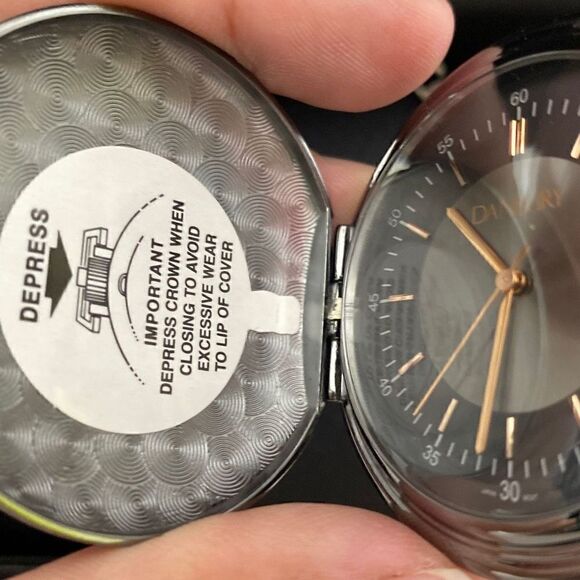 Danbury Vintage Men's Round Pocket Silver Watch With Chain & Box - Picture 3 of 8